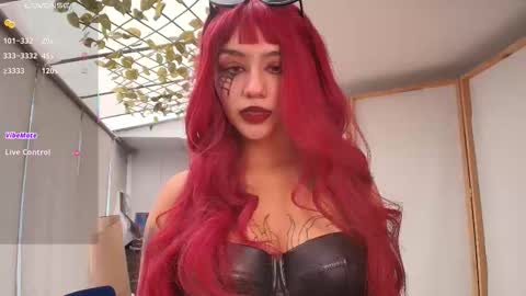 Snapshot of sublimetouch chatting on 10.29.25 Zoe online show from 10.29.25