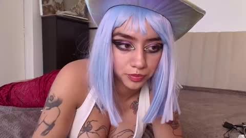 Snapshot of sublimetouch chatting on 10.31.25 Zoe online show from 10.31.25