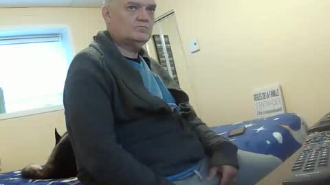 Snapshot of sublou2017 chatting on 12.02.25 sublou2017 online show from 12.02.25