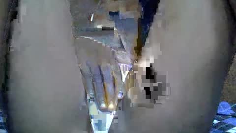 Snapshot of submissive_slut001 chatting on 01.12.25 submissive_slut001 online show from 01.12.25