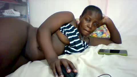 submissive_slut001 online show from 11.14.25