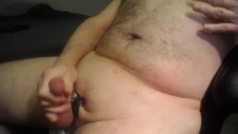 Snapshot of subswichuser00060960 chatting on 12.16.25 subswitchuser online show from 12.16.25