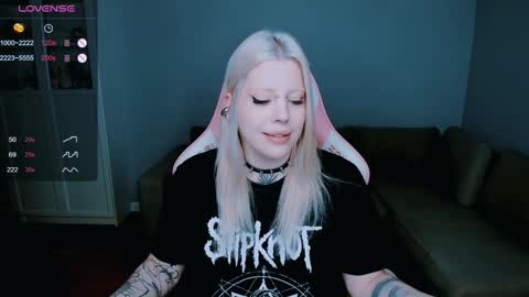 Snapshot of succubus_leslie chatting on 12.05.24 succubus_leslie online show from 12.05.24