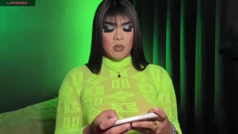 JADE ELYSE online show from 11.10.25