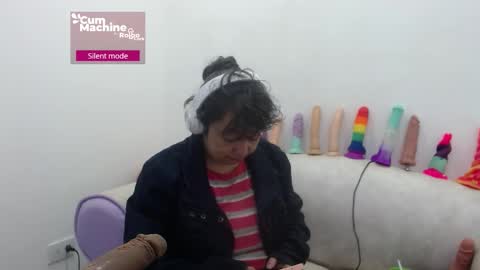 Snapshot of sucker_drool chatting on 03.18.26 Sucky online show from 03.18.26