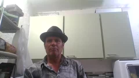 Snapshot of suckitu812 chatting on 02.03.25 SUCKITU812 online show from 02.03.25