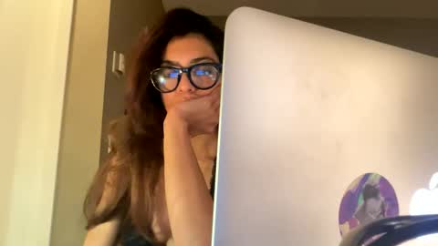 SaraSabeen online show from 12.20.24