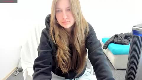 Ariana online show from 10.27.25