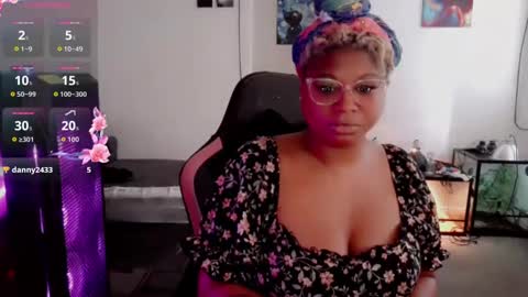 lexi love online show from 09.08.25