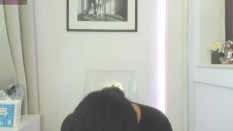 Snapshot of sugarburn chatting on 04.26.26 Magda online show from 04.26.26