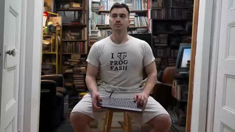 Snapshot of sugargay222 chatting on 02.22.25 Sugar online show from 02.22.25