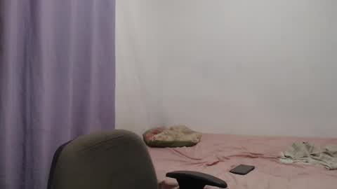 sour candy online show from 12.22.25