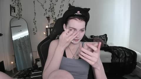 Snapshot of sugarmiette chatting on 06.05.26 Ella online show from 06.05.26