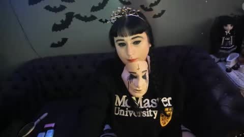 Sugary online show from 02.22.25