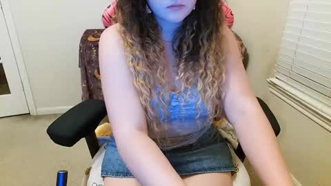 Snapshot of sugasunny chatting on 10.25.25 sugasunny online show from 10.25.25