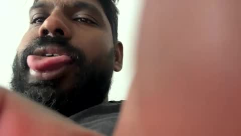 Let me be your knight that saves you online show from 09.24.25