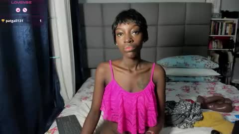 Snapshot of suhaila_suu chatting on 02.02.26 suhaila_suu online show from 02.02.26