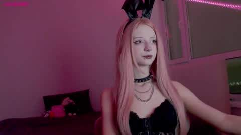 Yunoo   online show from 01.09.26