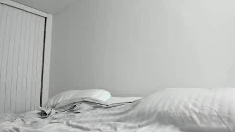 sukimeelong online show from 04.13.26