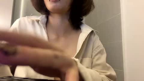 Snapshot of sukulaurens chatting on 09.25.25 Suku Ren online show from 09.25.25