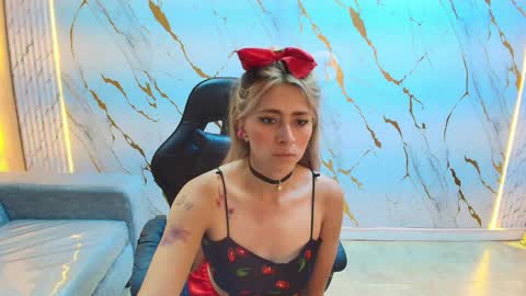 Summer online show from 04.17.26