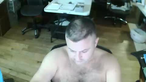 Snapshot of summerfun35 chatting on 12.03.24 cincyguy online show from 12.03.24