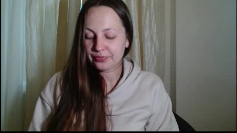 Snapshot of sun__shadow chatting on 11.05.25 sun__shadow online show from 11.05.25