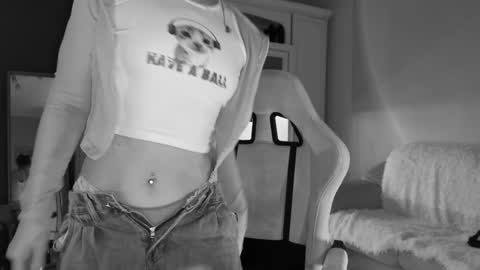 Miss Nelly online show from 12.02.24