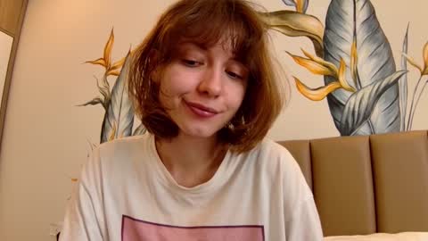 Snapshot of sun_place chatting on 01.28.25 luna online show from 01.28.25