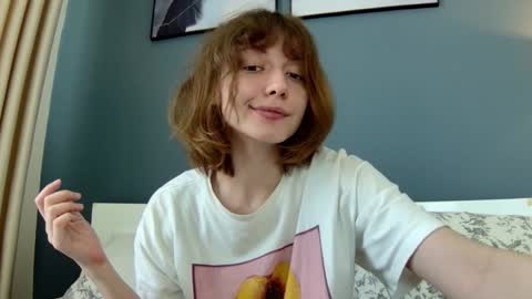 Snapshot of sun_place chatting on 02.04.25 luna online show from 02.04.25