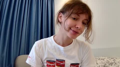 Snapshot of sun_place chatting on 02.27.25 luna online show from 02.27.25