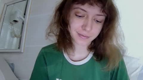 Snapshot of sun_place chatting on 10.05.25 luna online show from 10.05.25