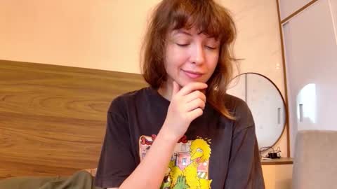 Snapshot of sun_place chatting on 10.27.25 luna online show from 10.27.25