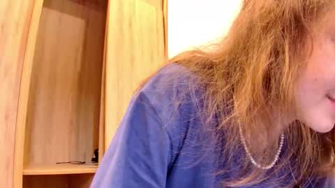 Snapshot of sun_place chatting on 11.18.25 luna online show from 11.18.25