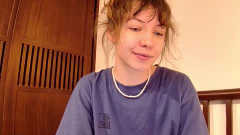 Snapshot of sun_place chatting on 11.27.25 luna online show from 11.27.25