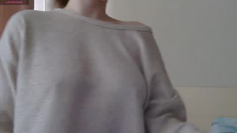 Olivia online show from 05.11.26
