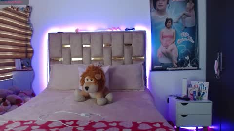 Jeraldine online show from 11.25.25