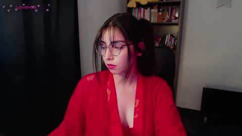 Snapshot of sunflower_uwu chatting on 12.01.25 violetta online show from 12.01.25