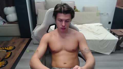 Alice and Sergey online show from 12.04.25