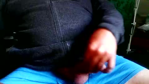 Snapshot of sunny562 chatting on 01.05.25 sunny562 online show from 01.05.25