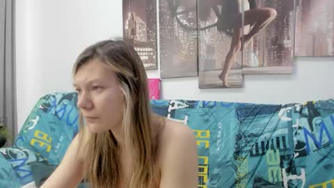 Snapshot of sunny__sammy chatting on 11.13.25 Sammy online show from 11.13.25