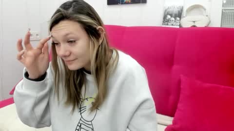 Snapshot of sunny__sammy chatting on 12.03.25 Sammy online show from 12.03.25