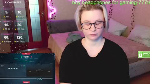 Snapshot of sunny_mood chatting on 01.21.25 sunny mood online show from 01.21.25