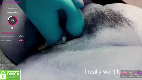 Snapshot of sunny_mood chatting on 02.19.25 sunny mood online show from 02.19.25