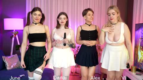 Snapshot of sunnyfia chatting on 01.31.25 Fia - TG - Mia - Alice - online show from 01.31.25