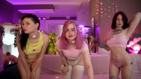 Fia  -  TG -  Mia -  Alice -  online show from 05.28.26