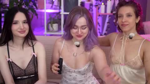 Fia  -  TG -  Mia -  Alice -  online show from 07.13.26
