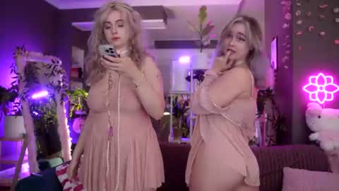 Fia  -  TG -  Mia -  Alice -  online show from 07.23.26