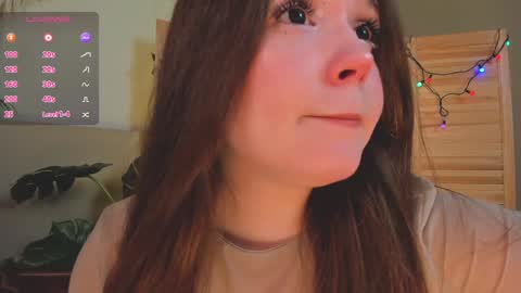 Snapshot of sunnyrisha chatting on 12.20.24 Risha online show from 12.20.24