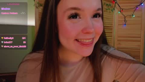 Snapshot of sunnyrisha chatting on 12.20.24 Risha online show from 12.20.24